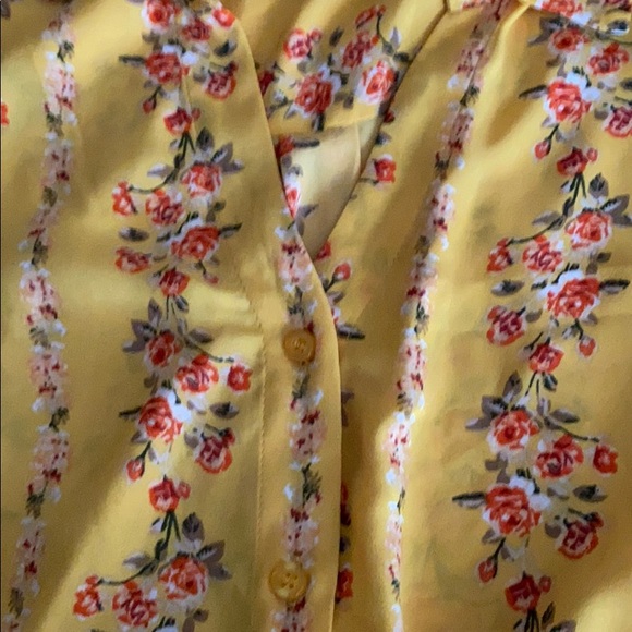 Blouse - Picture 5 of 5